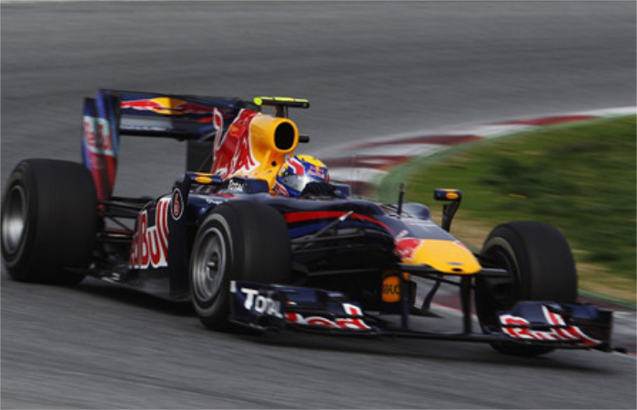 雷诺车队车辆瞬间启动的能力较强,体现了不俗的赛车精神,使你感受极限