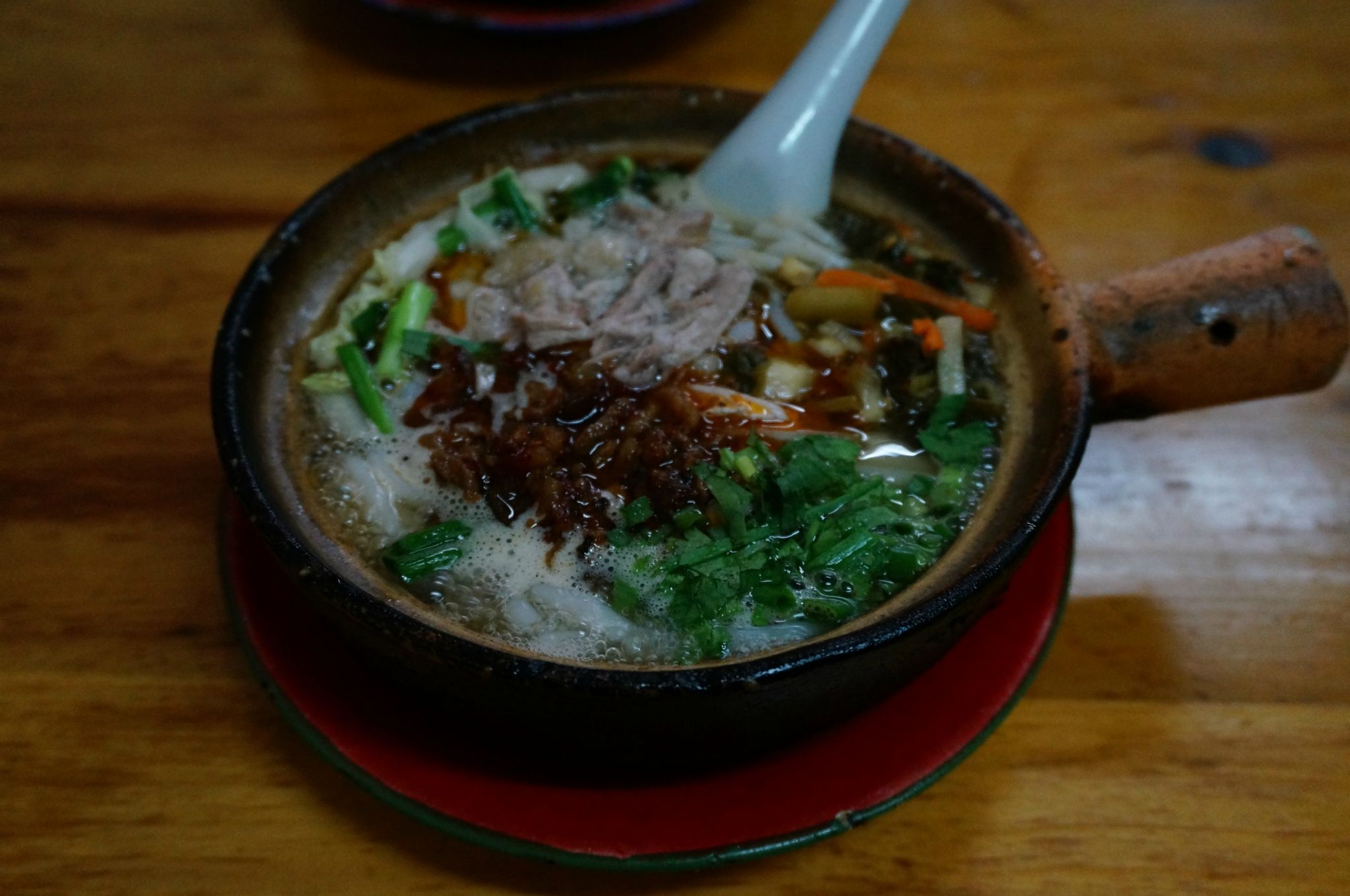 三款比较容易上手的云南砂锅米线