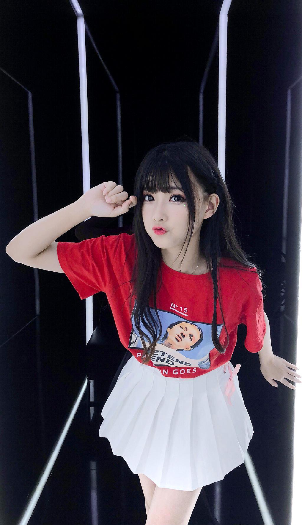 kpl:忍不住想呵护的小可爱,电竞美女集锦——解说 琪琪