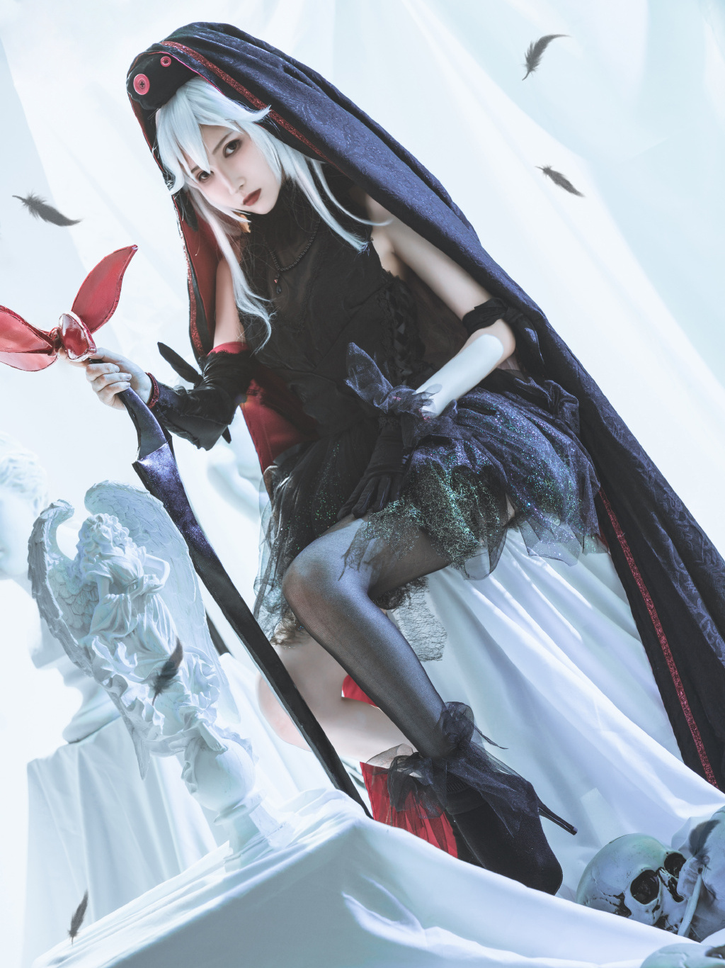 魔女之泉艾露迪cos:跟家里的玩偶一摸一样