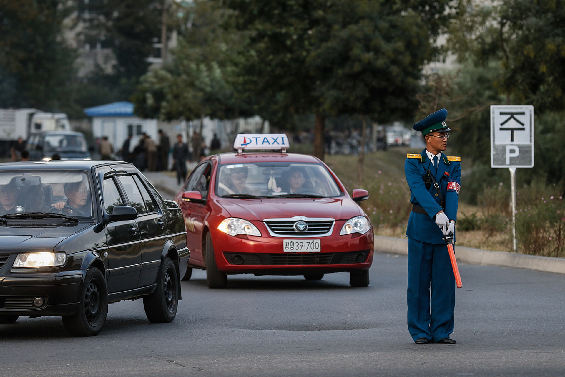 朝鲜观察,为什么朝鲜坐出租车的人很少