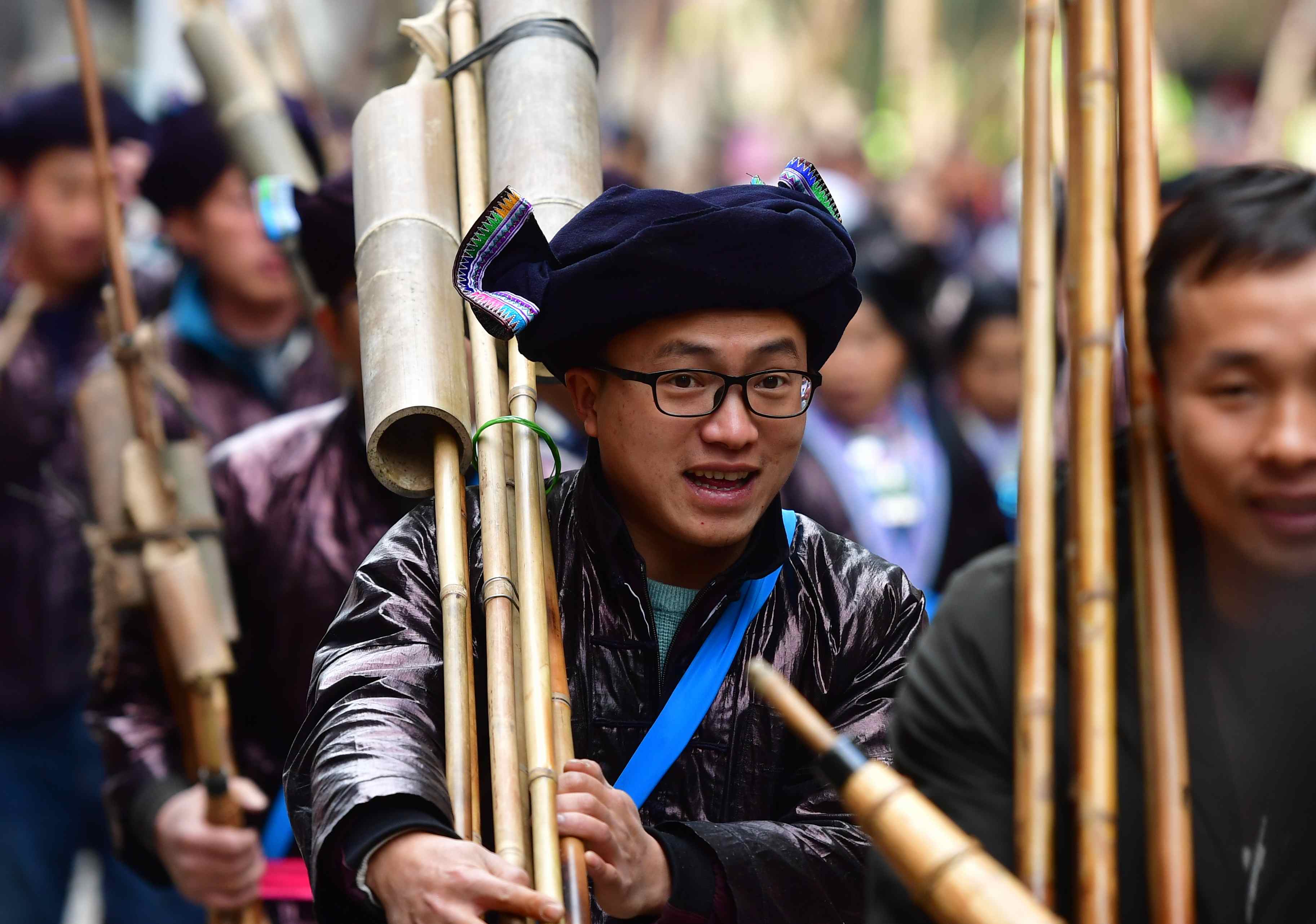 广西融水:欢庆百鸟衣节