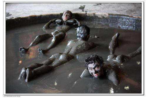 盘点全球最奇葩的五种洗浴方式,第二种标准的烧钱洗澡方式!