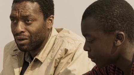 《驭风少年》:14岁非洲男孩,用一本书,一双手,走出新人生!