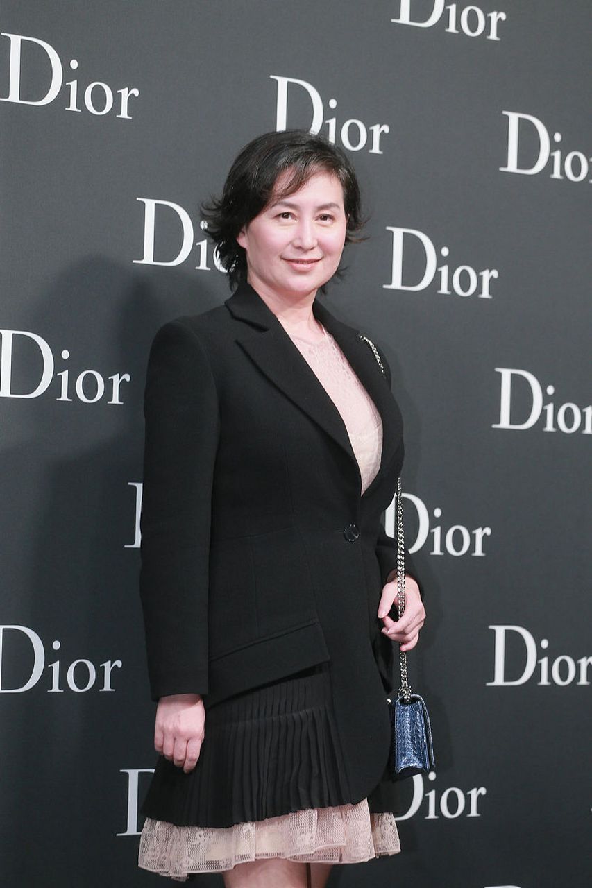 hk)发公告称,因身体原因,其独立非执行董事,董事会