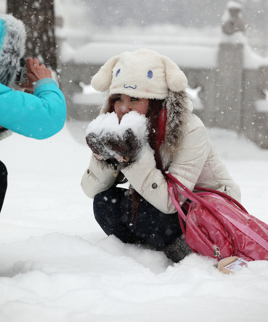 玩雪照片真实图片