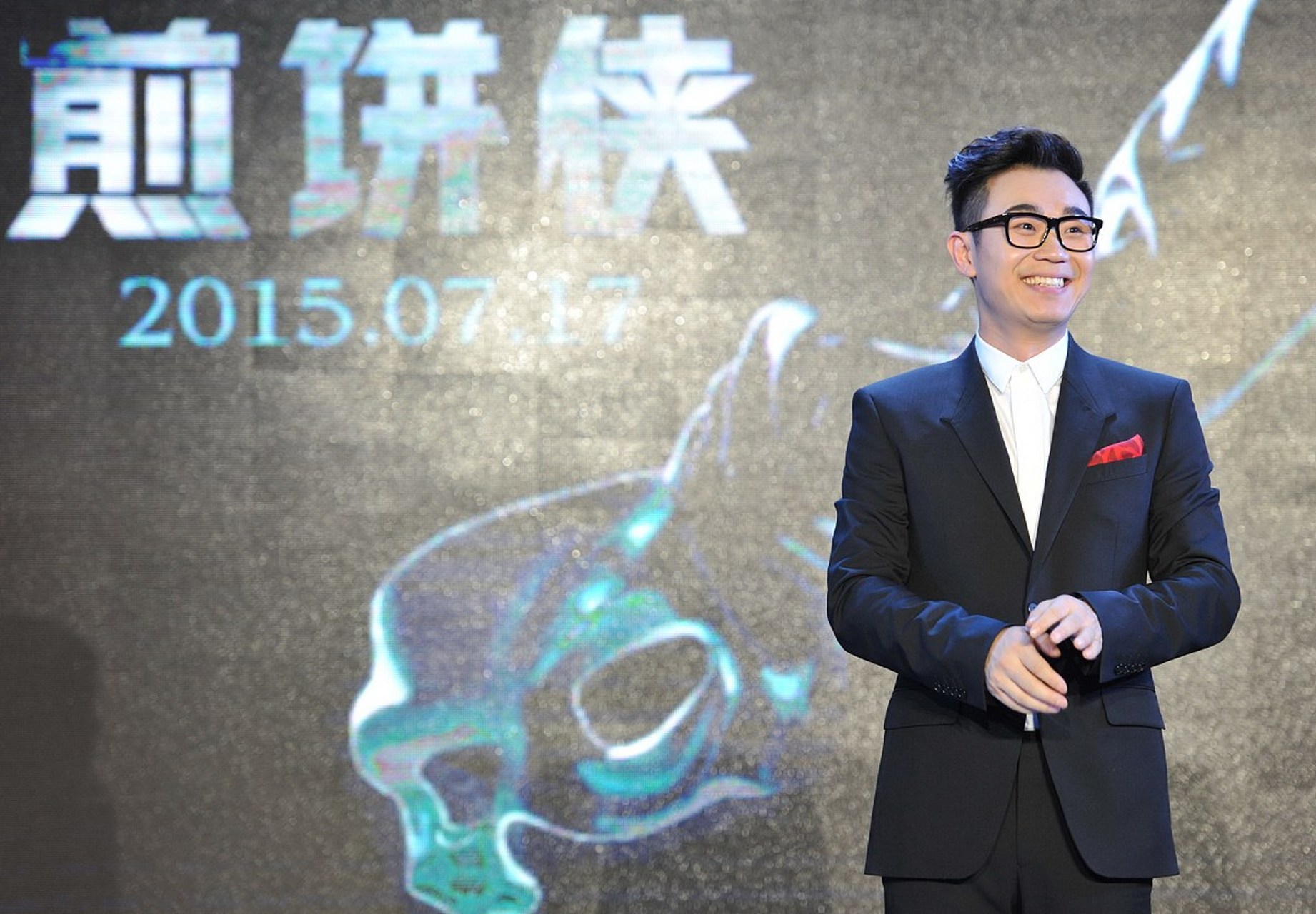 当年,张朝阳投资《煎饼侠》获11亿票房,但导演大鹏只分到1w块.