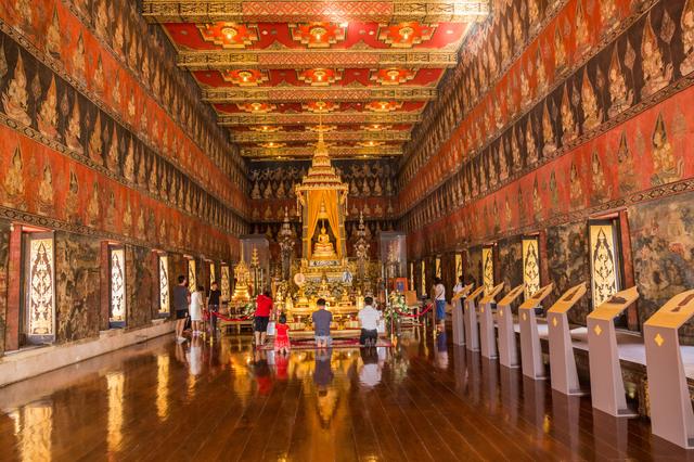 泰国必游,不能错过的曼谷国立博物馆,基本看不到中国人