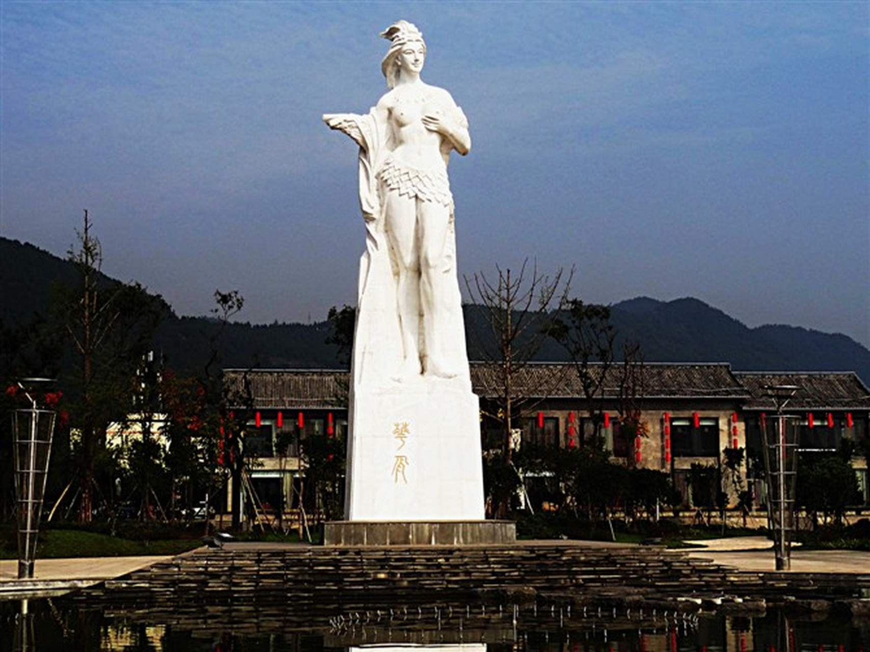 谁是中华母亲#华胥是中国上古时期母系氏族社会杰出的部落女首领,相