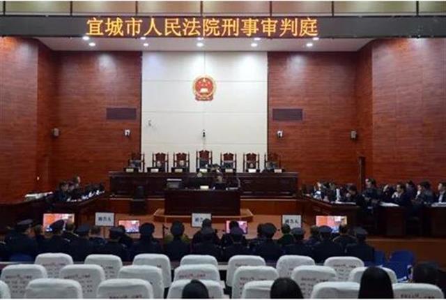 招募闲散人员放高利贷,丁启明涉黑团伙14人被判刑