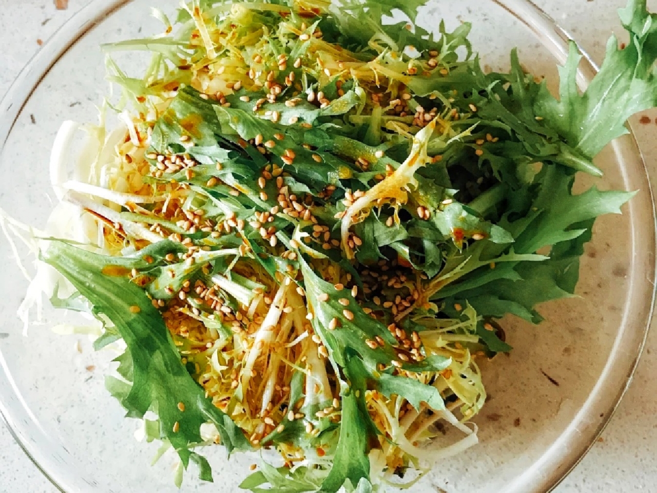 夏天炎热爱吃凉拌菜,就来盘凉拌苦菊,清凉消暑,苦涩爽口还解渴