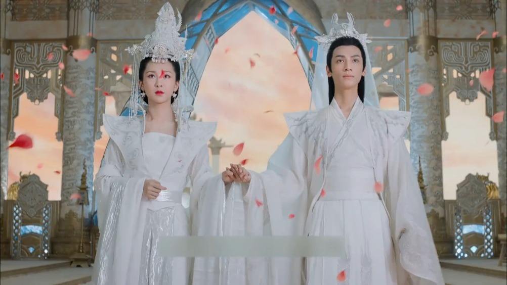 香蜜:润玉与锦觅大婚,旭凤被杀身亡,有谁注意到润玉的眼神?