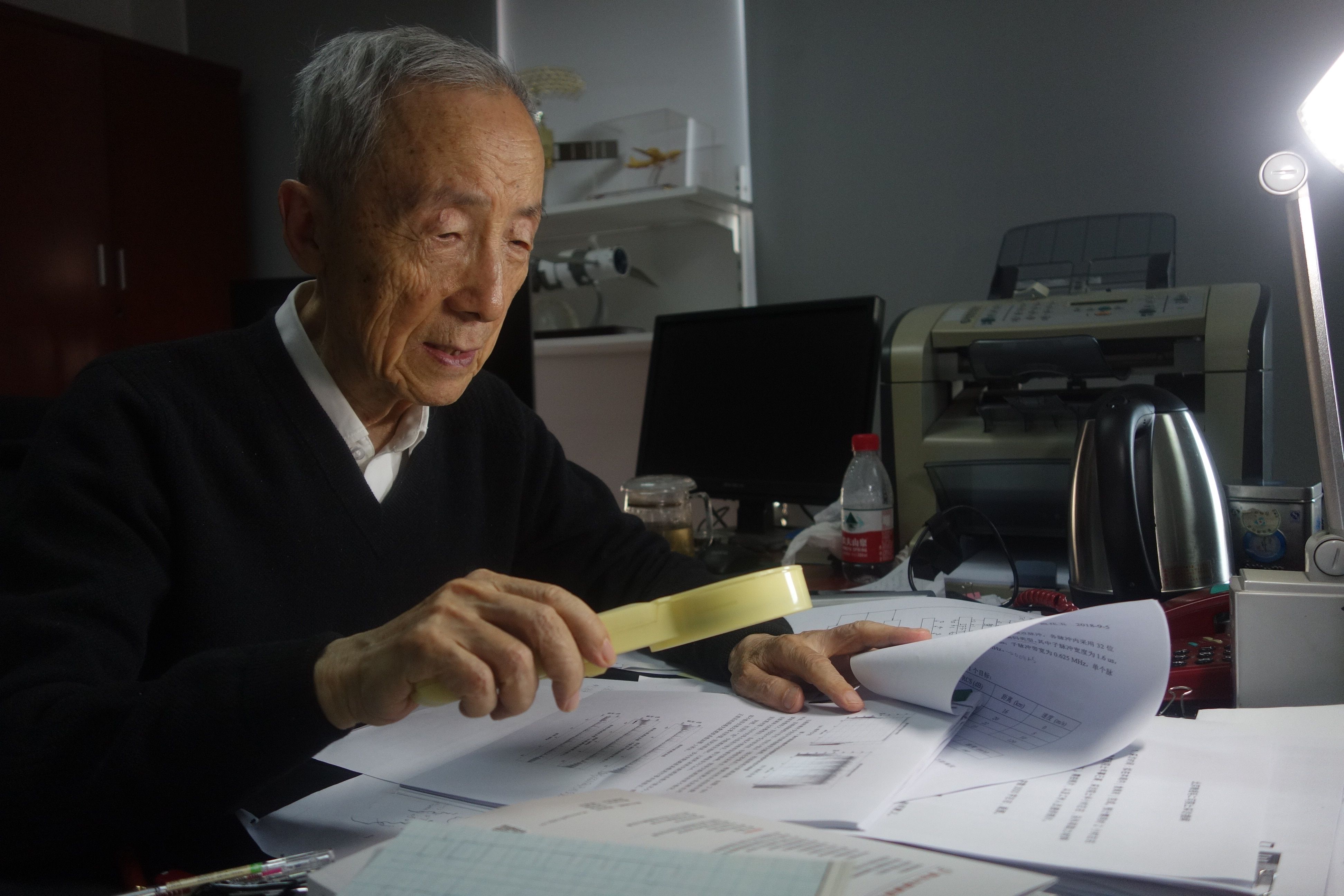 自行车上的院士毛二可:打造中国人自己的"千里眼"