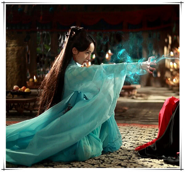 古装剧施法小姐姐,锦觅施法美爆了!最后看到她:仙女本人!