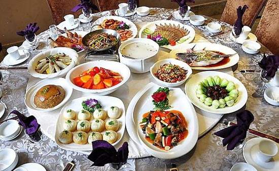 90年代年夜饭,00年代年夜饭,10年代年夜饭,差距不是一点点