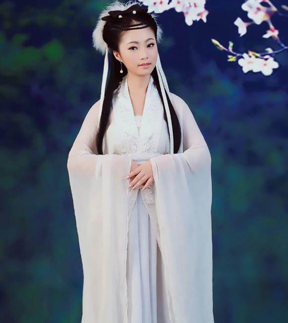 白衣古装美女,唯美写真,仙气十足
