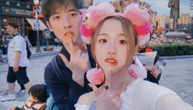 阿沁刘阳分手上热搜,半藏森林男友聊天记录曝光,卑微求爱显心酸