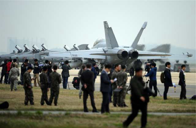 2016年4月20日,各国媒体齐聚韩国群山空军基地报道每年举行一次的韩国