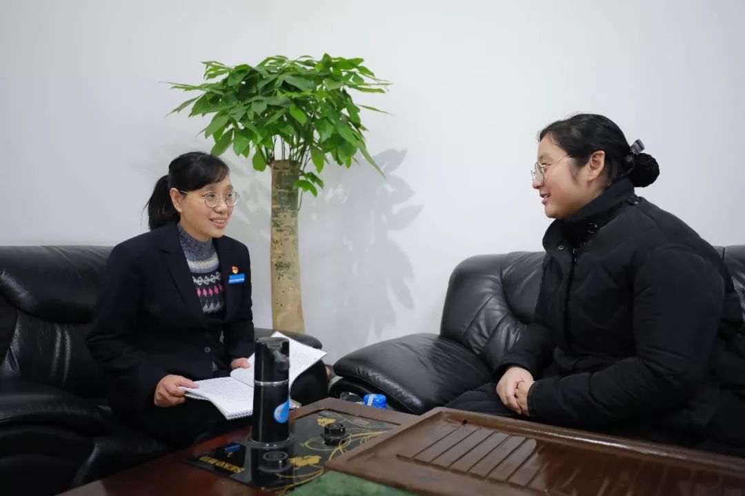 福州365劳模百人百像|林玲:服务旅客三十年 做旅途路上有心人