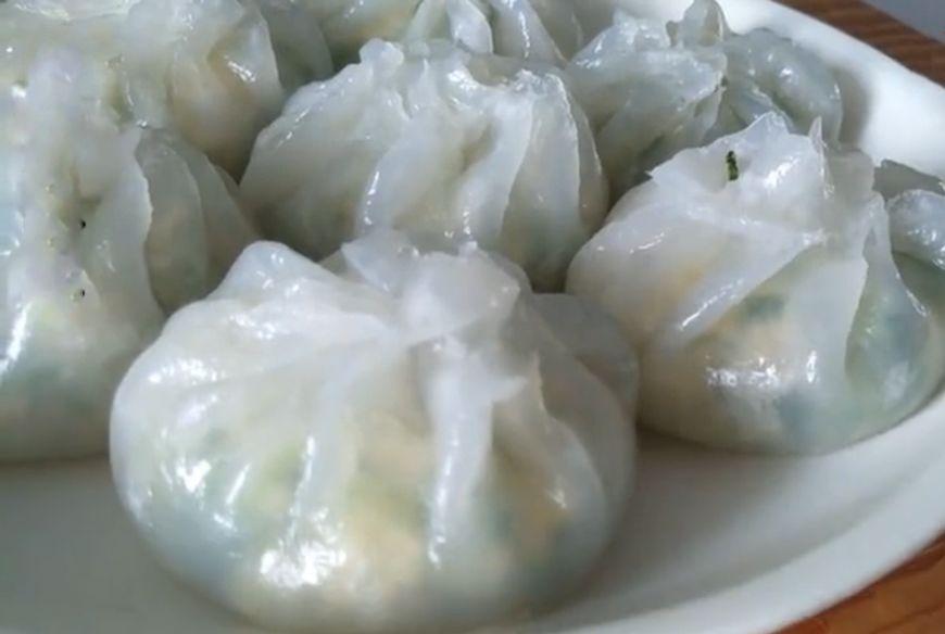 水晶包子最简单做法:不发面不醒面,揉好面团就能包,好看又好吃