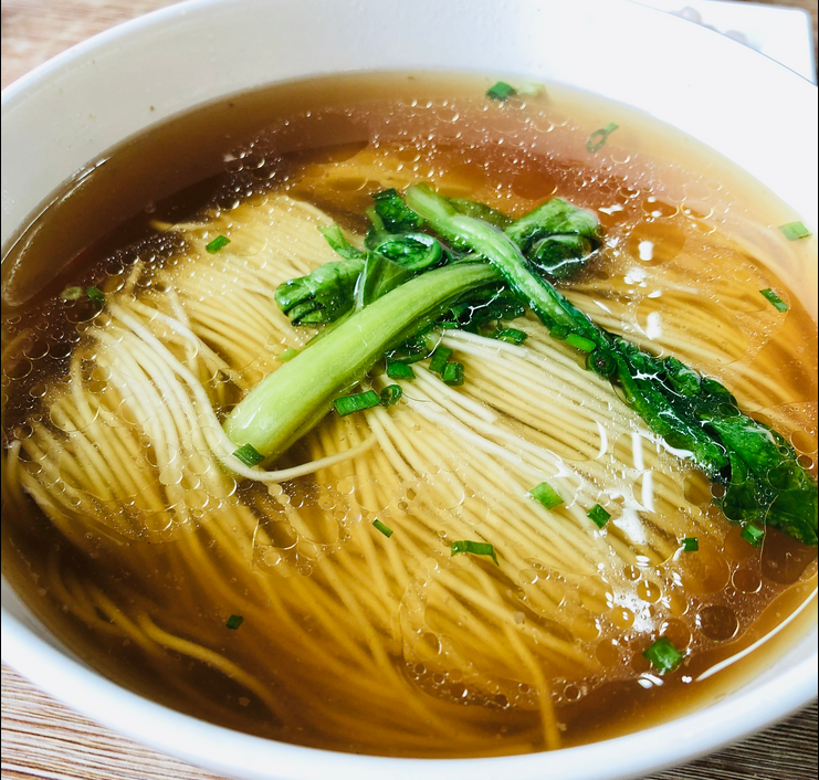 1碗面98元,1碗面41元,上面后我就后悔了,41元是赔着卖的吧!