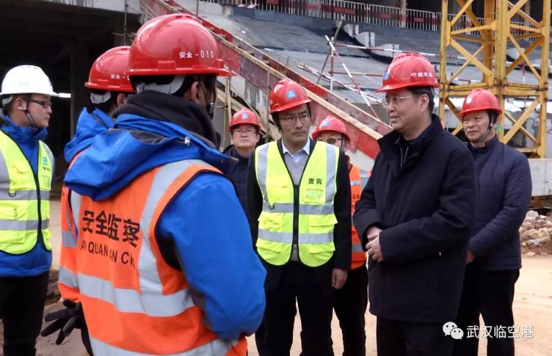 陳邂馨帶隊開展建築工地安全生產專項檢查