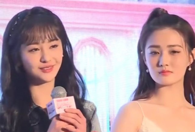 有种想不到叫郑爽徐璐同框,看到两人的腿,确定徐璐88斤?