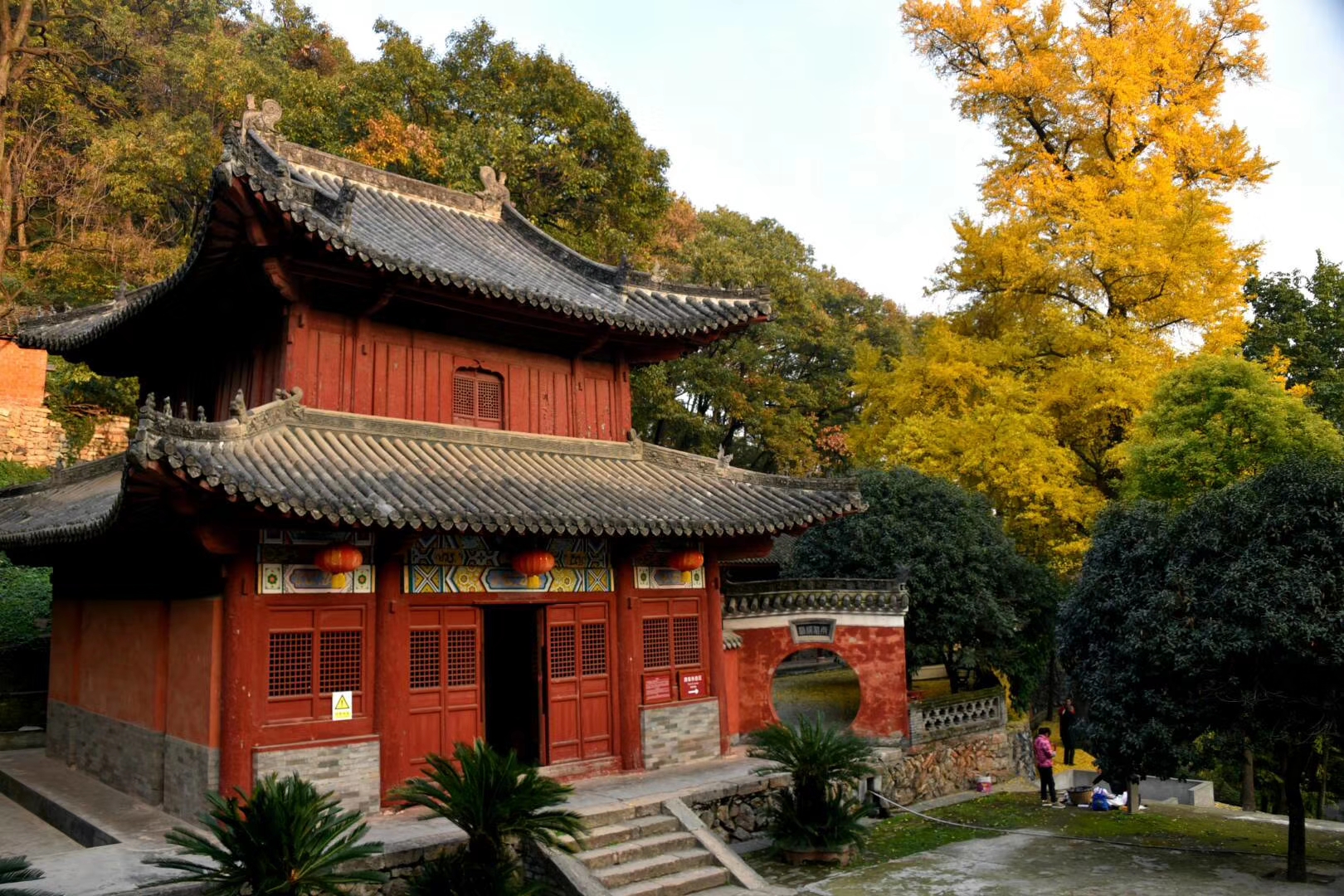 湖北有个地方叫谷城,谷城有座古刹叫承恩寺
