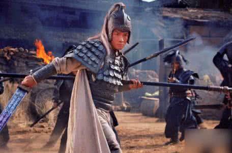 诸葛亮为什么终生辅佐刘禅而不篡位?刘备临死前4字遗言成杀手锏