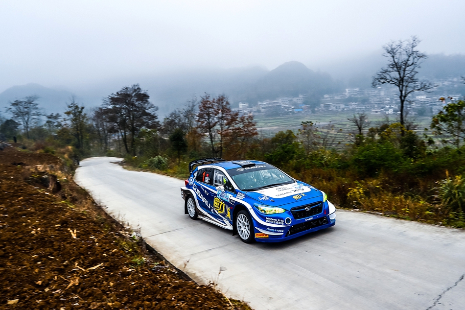 12月14日至15日,2018赛季crc中国汽车拉力锦标赛贵州黄果树站比赛举行