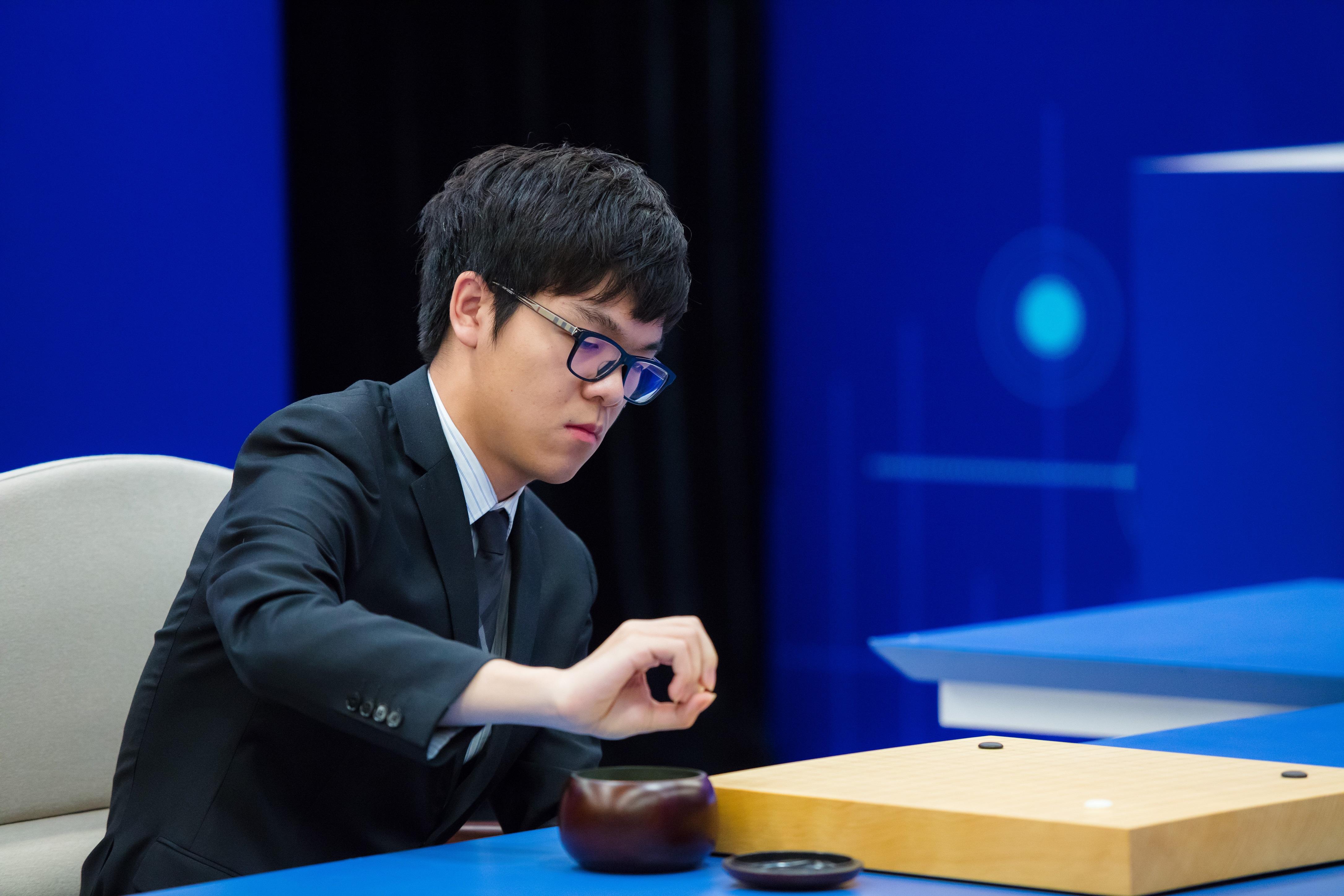 柯洁怪女棋手胸大图片