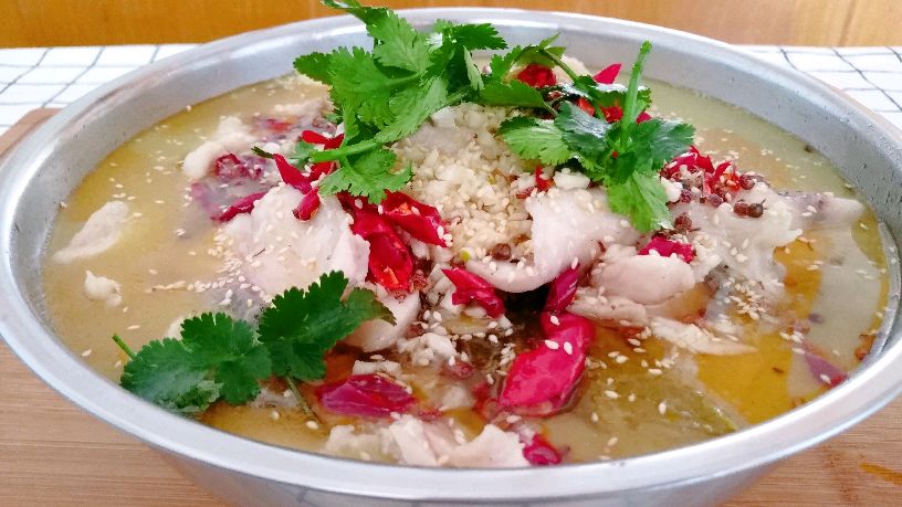 大厨教你做酸菜鱼,最详细的制作教程,吃货们赶紧收藏