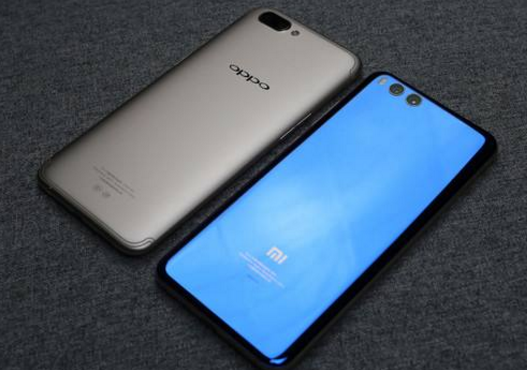 推荐三款两千元左右的手机,性价比杠杠的,是选华为还是它们?