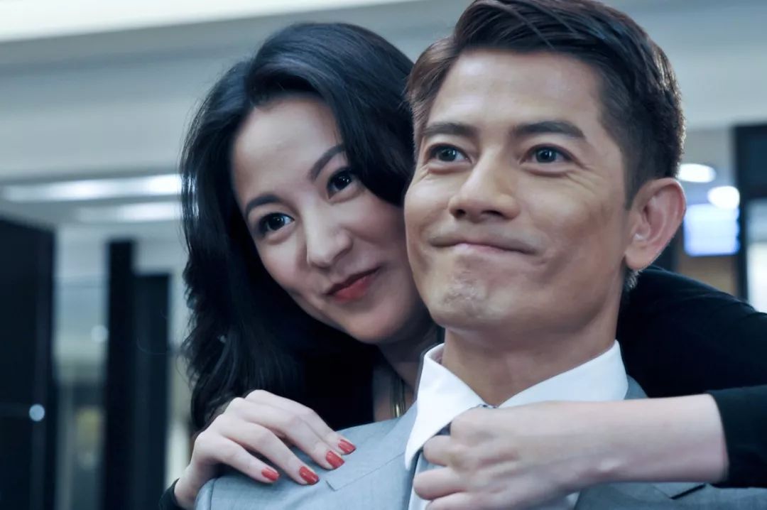 电影《浮城大亨》