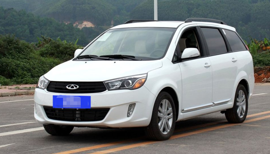 艾瑞泽m7整体设计很神秘,车型尽显稳重!全身比例很协调