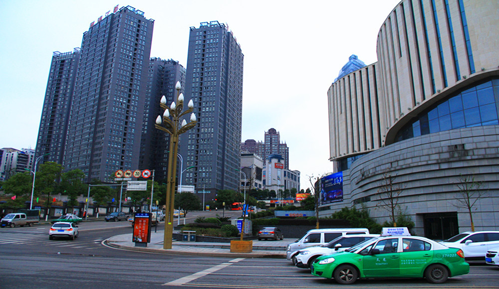 重庆涪陵鹅西路和马龙路建设推进顺利
