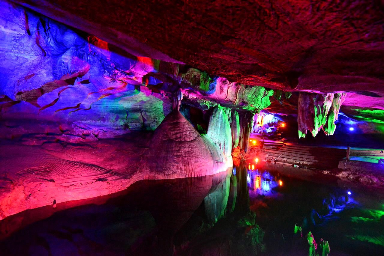 鱼龙洞,不来这里放松自己,欣赏风景?