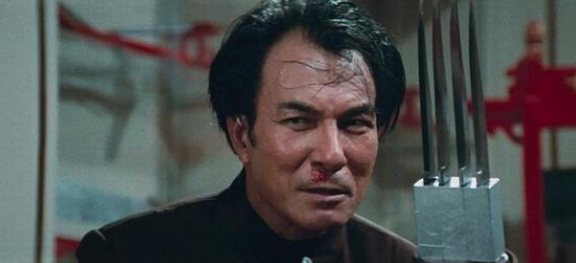 铁掌水上漂不及超脚华莱士,石坚拳打小龙做《龙争虎斗》boss遗憾