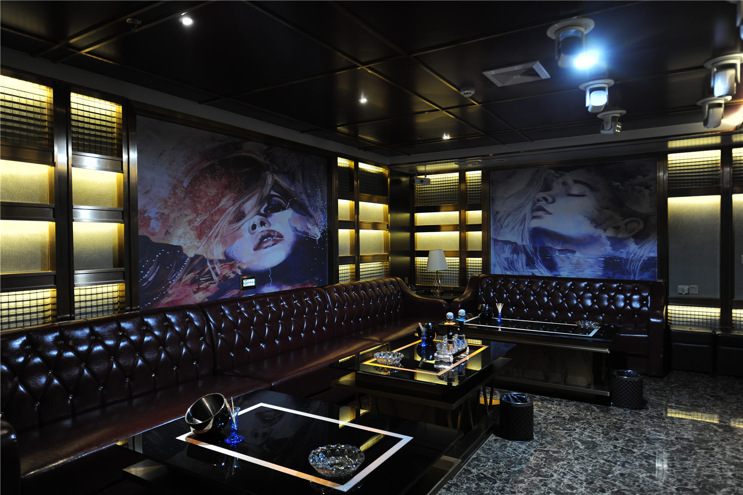 崇左燕巢ktv是广西知名休闲娱乐空间设计师施增南最新竣工的设计作品