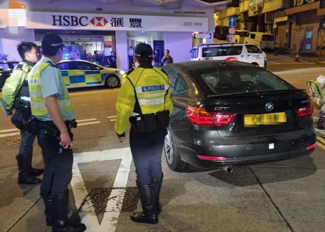 tvb艺人陈伟琪酒驾出车祸,长发掩面羞愧难当,被捕照片曝光