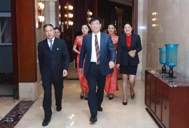 山东舜和酒店集团与武汉金盾酒店集团"绩效管理模式落地"项目签约