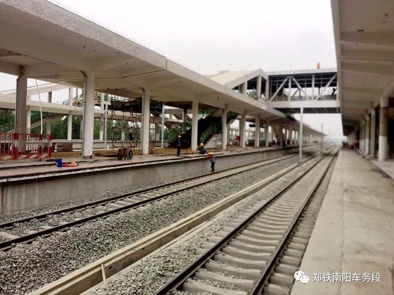 抢鲜看!南阳,平顶山高铁站已显雏形