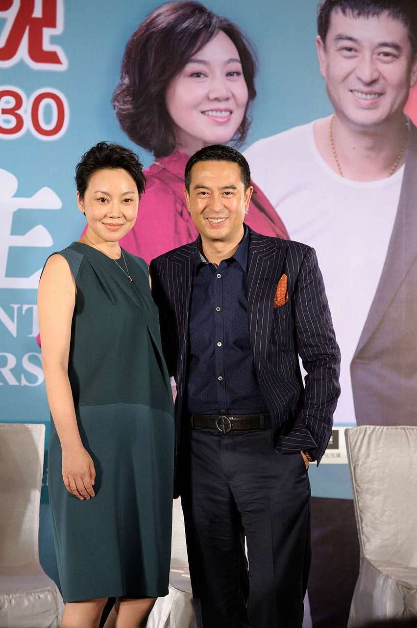 闫妮与张嘉译:共话西安风情,戏里戏外的默契  在演艺圈中,闫妮和