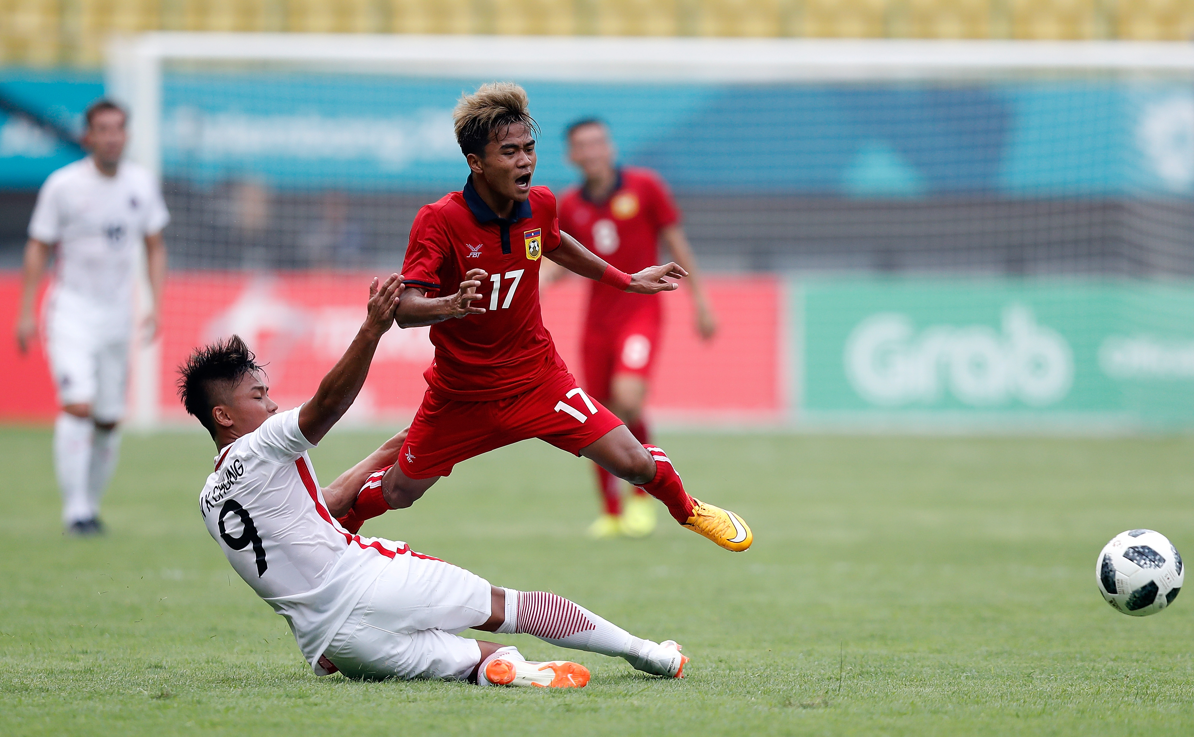 足球——男足小组赛:中国香港胜老挝(10)