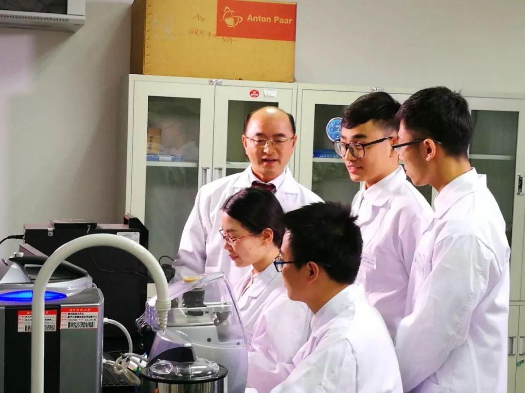 华中科技大学教授黄云辉:招生不看出身,只要努力学,定能培养出来