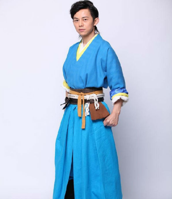 何炅扮古装,书生气息既视感!