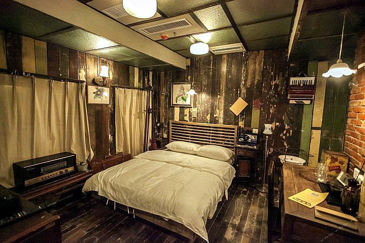 让我们穿越时空,回到曾经的民国,体验一把复古的民宿