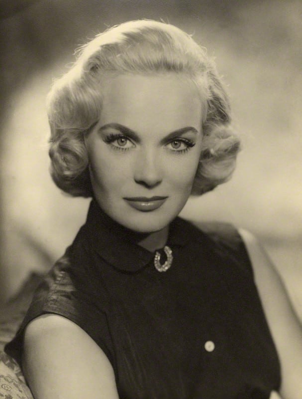 雪莉·伊顿|007邦德第3集《金手指》邦女郎