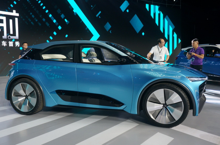 品鉴合众eureka 01之美,不一样的外观,新颖的造型设计