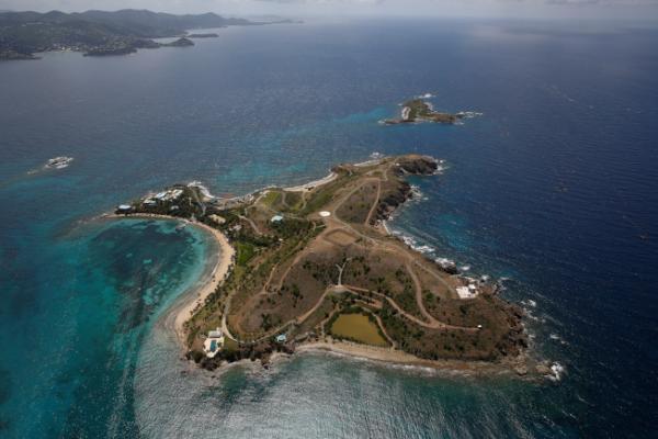 走访淫魔爱波斯坦生前的私人小岛